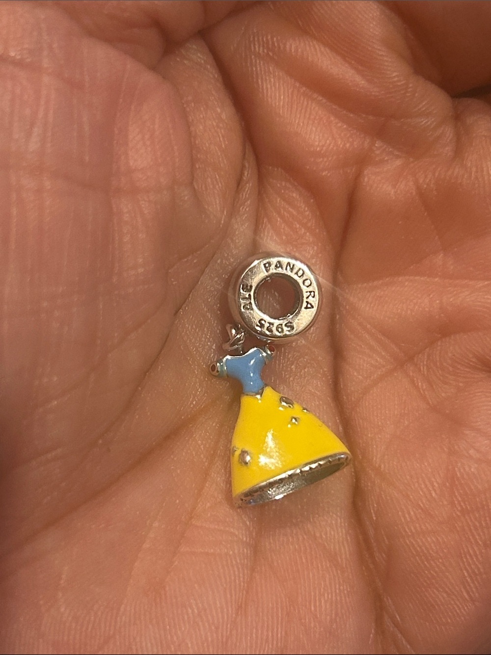 Snow White Pandora Dress Dangle Charm - Picture 2 of 2